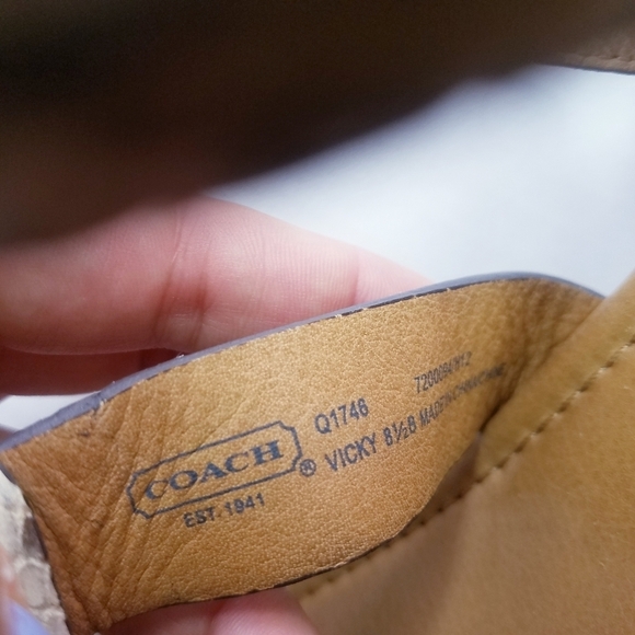 🌸 Coach | Snakeskin‎ Leather Sandals 8.5 - Picture 7 of 7